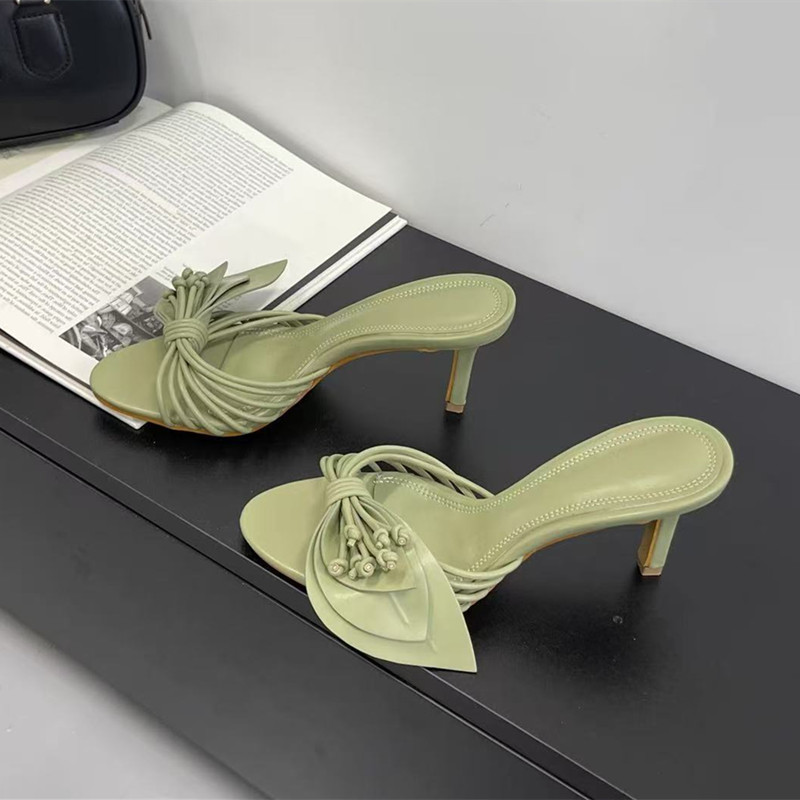 Bohemian Style Fashion Flowers - Wide Fit Heels 리뷰 및 가격