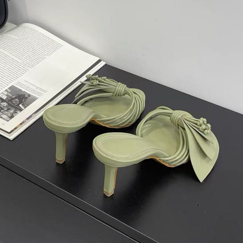 Bohemian Style Fashion Flowers - Wide Fit Heels 리뷰 및 가격