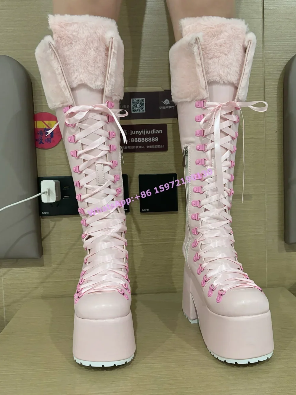 Pink Furry Boots Thick Soled L - Ribbon Tie Heel 리뷰 및 가격